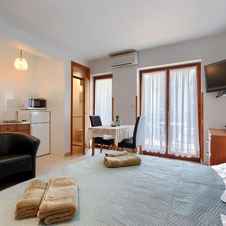 Apartment Alba - Roj157 By Interhome Rovinj Exterior photo
